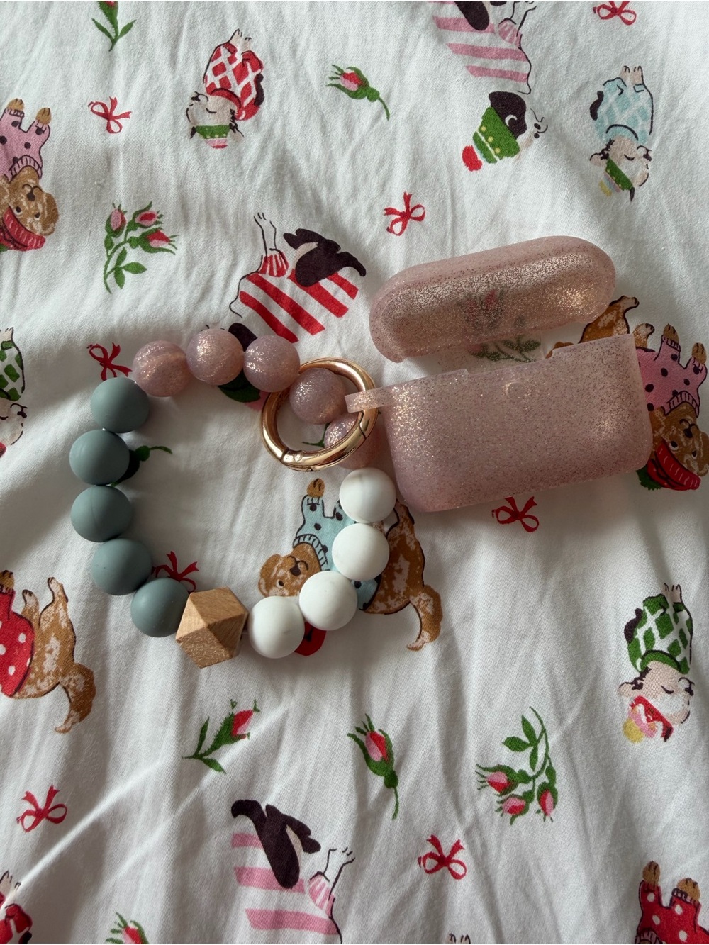 Silicone Beaded AirPods case (1st generation) Glitter Pink and Beads